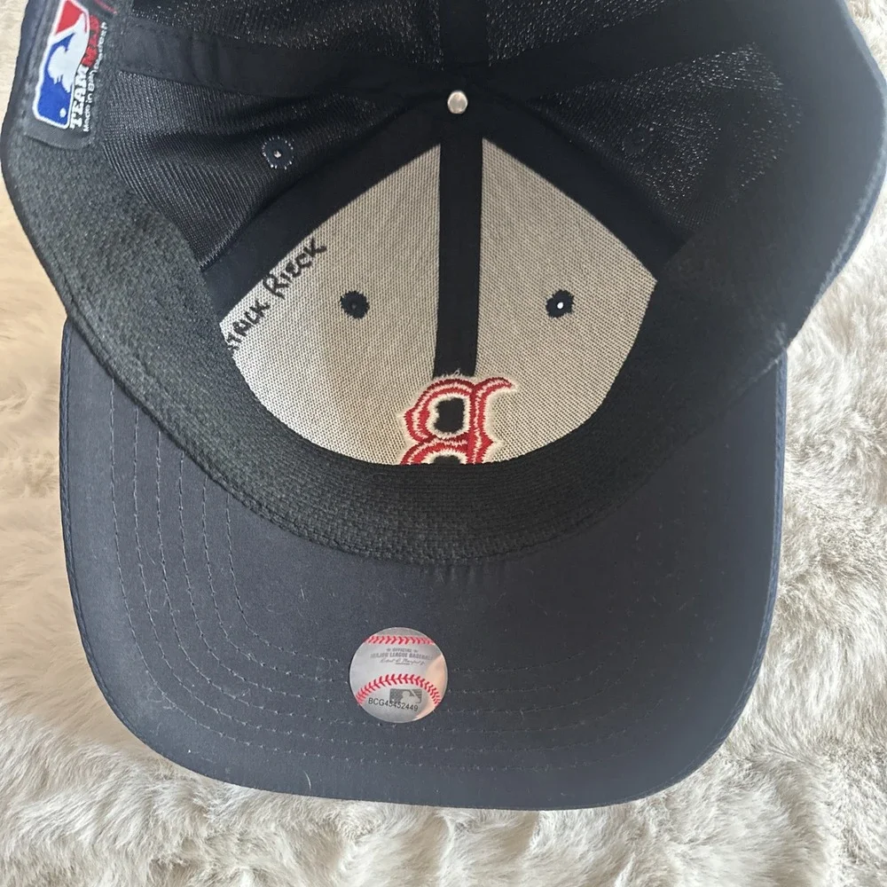 Boston Red Sox Navy Blue‎ Baseball Cap with Red 
